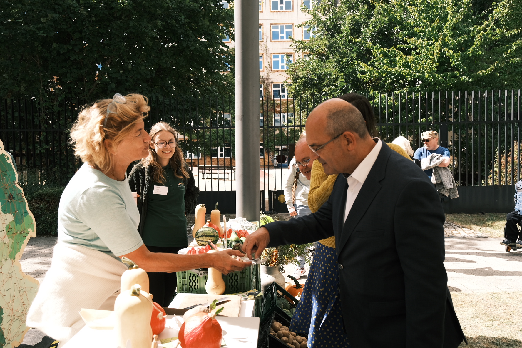 Projektbild_Demo_2_BMLEH m&p: public relations Demonstrationsbetriebe Ökologischer Landbau